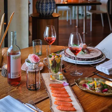 Dolada Boutique Hotel Staol